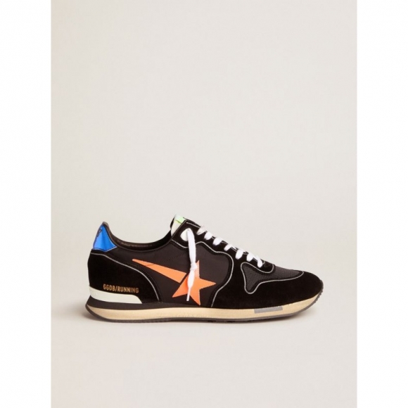 Black Running sneakers with fluorescent orange star