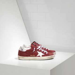 Golden Goose Super Star Scarpe In Rosso Scamosciato Con Bianca Stella Men